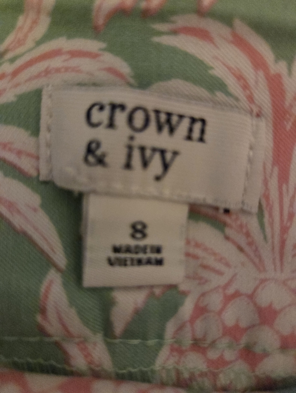 CROWN & IVY SKORT - Picture 7 of 8